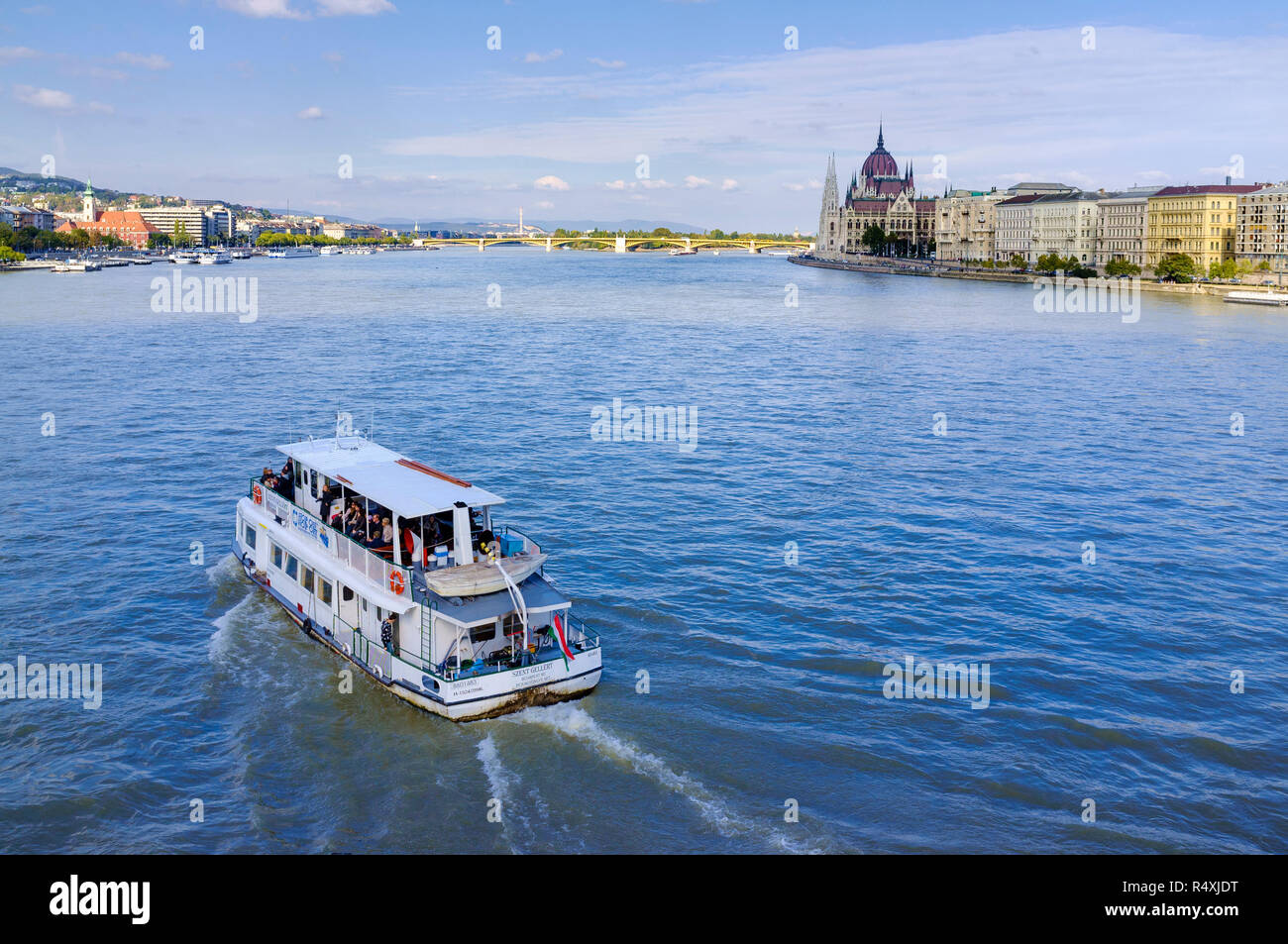 Donau Flusskreuzfahrt Boot Stockfoto