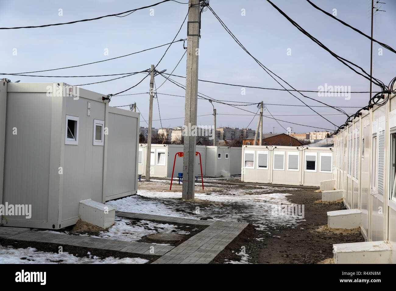 Ein Flüchtlingslager an der Pisa Flughafen, wo Flüchtlinge aus der separatistischen Gebiet im Osten der Ukraine untergebracht sind. Stockfoto