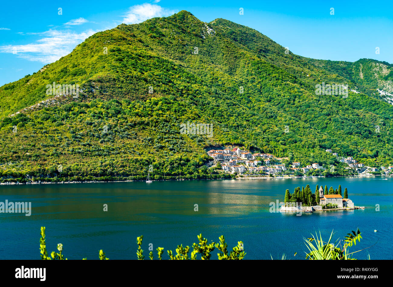 Saint George Island in der Bucht von Kotor, Montenegro Stockfoto