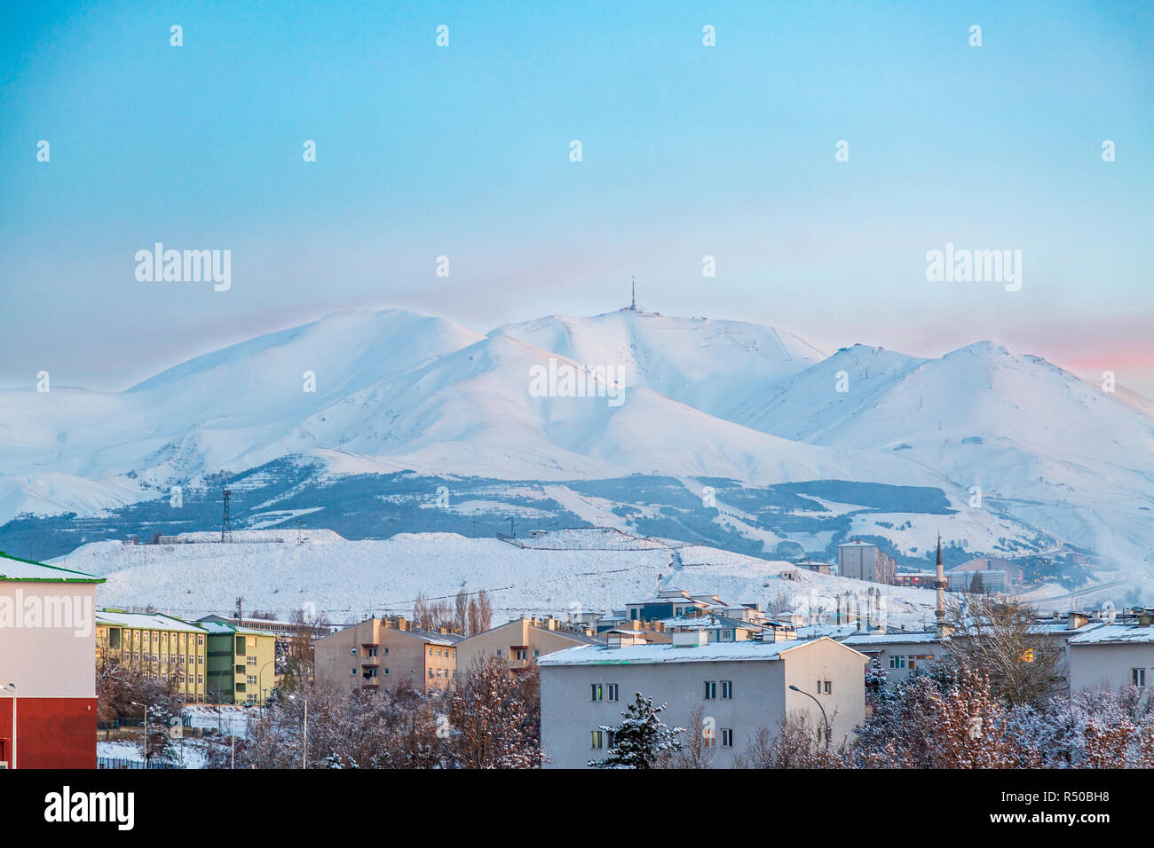 Berg von Erzurum Palandoken Stadt in der Provinz Erzurum, Türkei Stockfoto