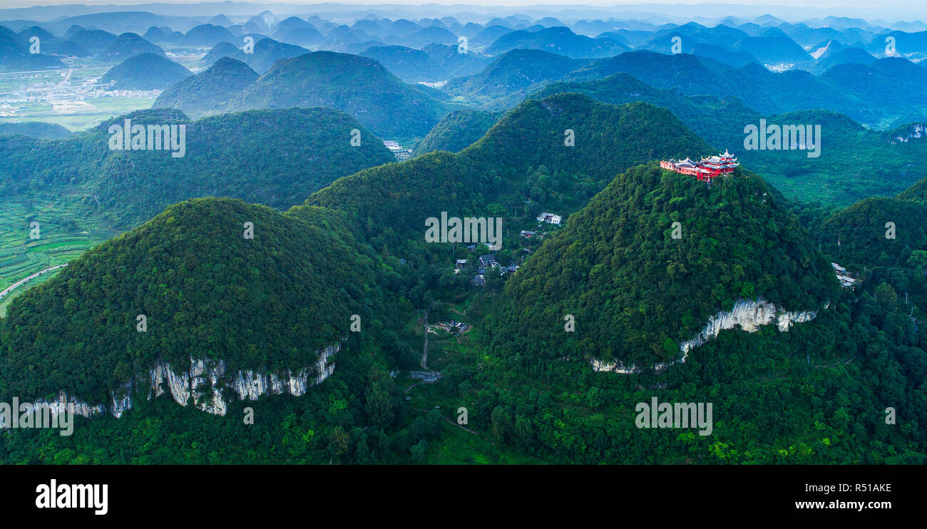 Stadt Anshun Guizhou cloud Griffin Bergwelt Stockfoto