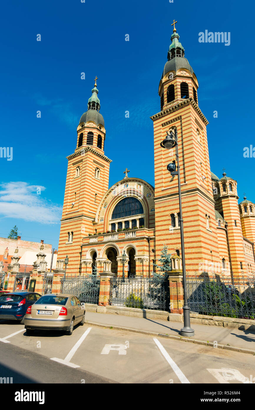 Sibiu, Rumänien - May 25, 2017: Orte des Interesses auf Mitropoliei Straße in Hermannstadt. Dreifaltigkeitskirche. tolles Reiseziel und Sommerurlaub Stockfoto