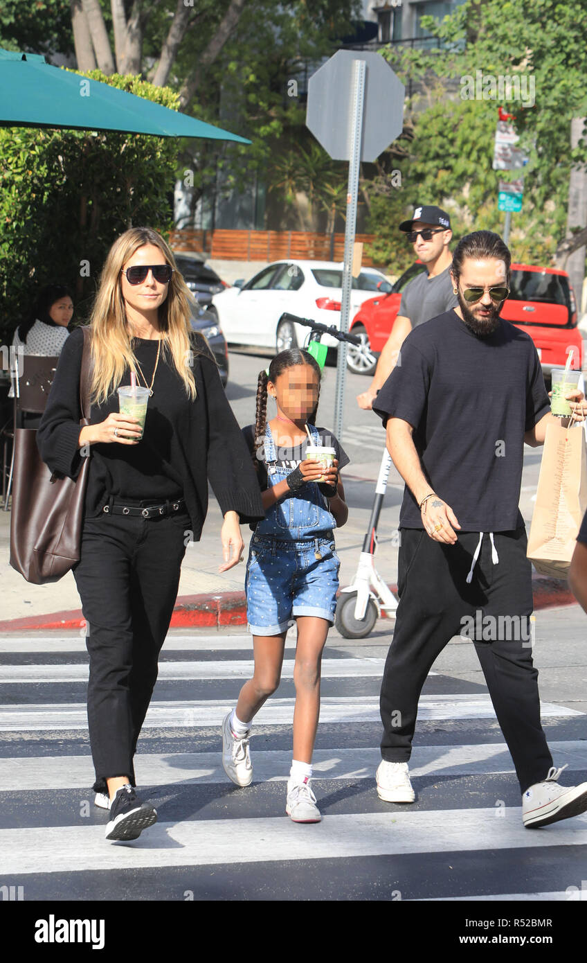 Heidi Klum Einkaufen mit ihrem Freund Tom Kaulitz und ihre vier Kinder mit: Heidi Klum, Tom Kaulitz, Lou Samuel Wo: West Hollywood, California, United States Wenn: 28 Oktober 2018 Quelle: WENN.com Stockfoto