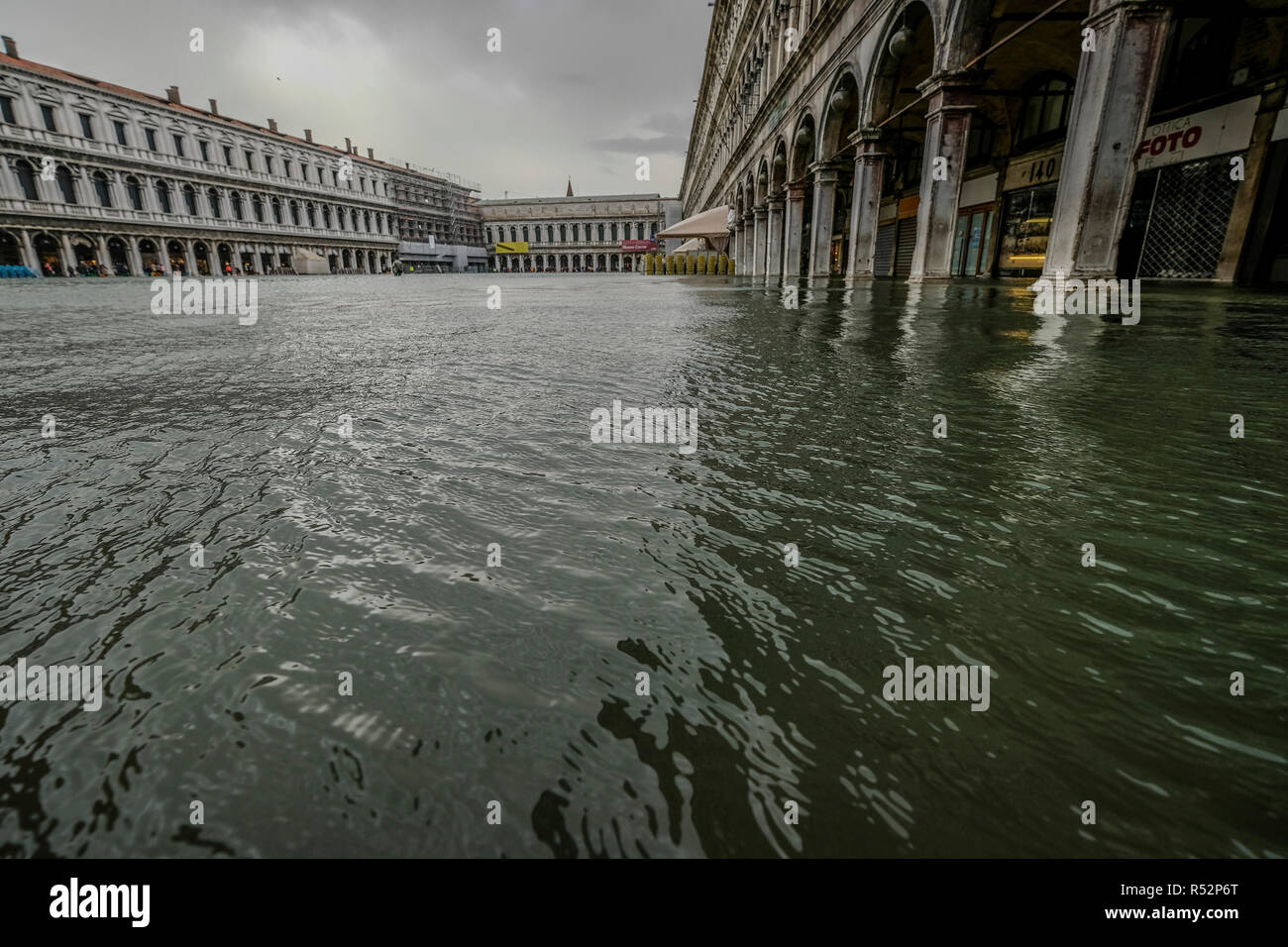 Wie Tief Ist Das Wasser In Venedig www.alamy.de