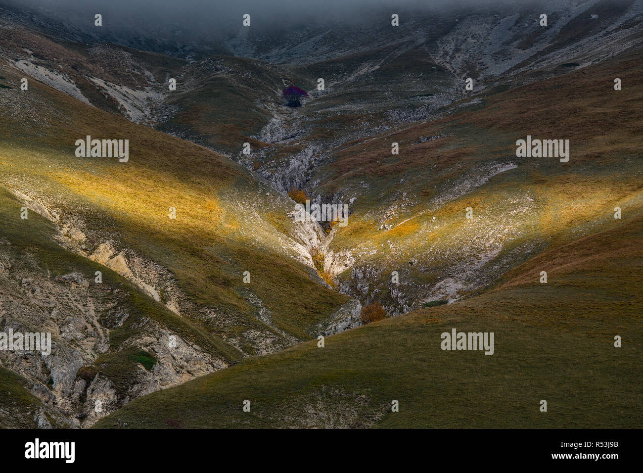 Erosionen im Apennin, Abruzzen Stockfoto