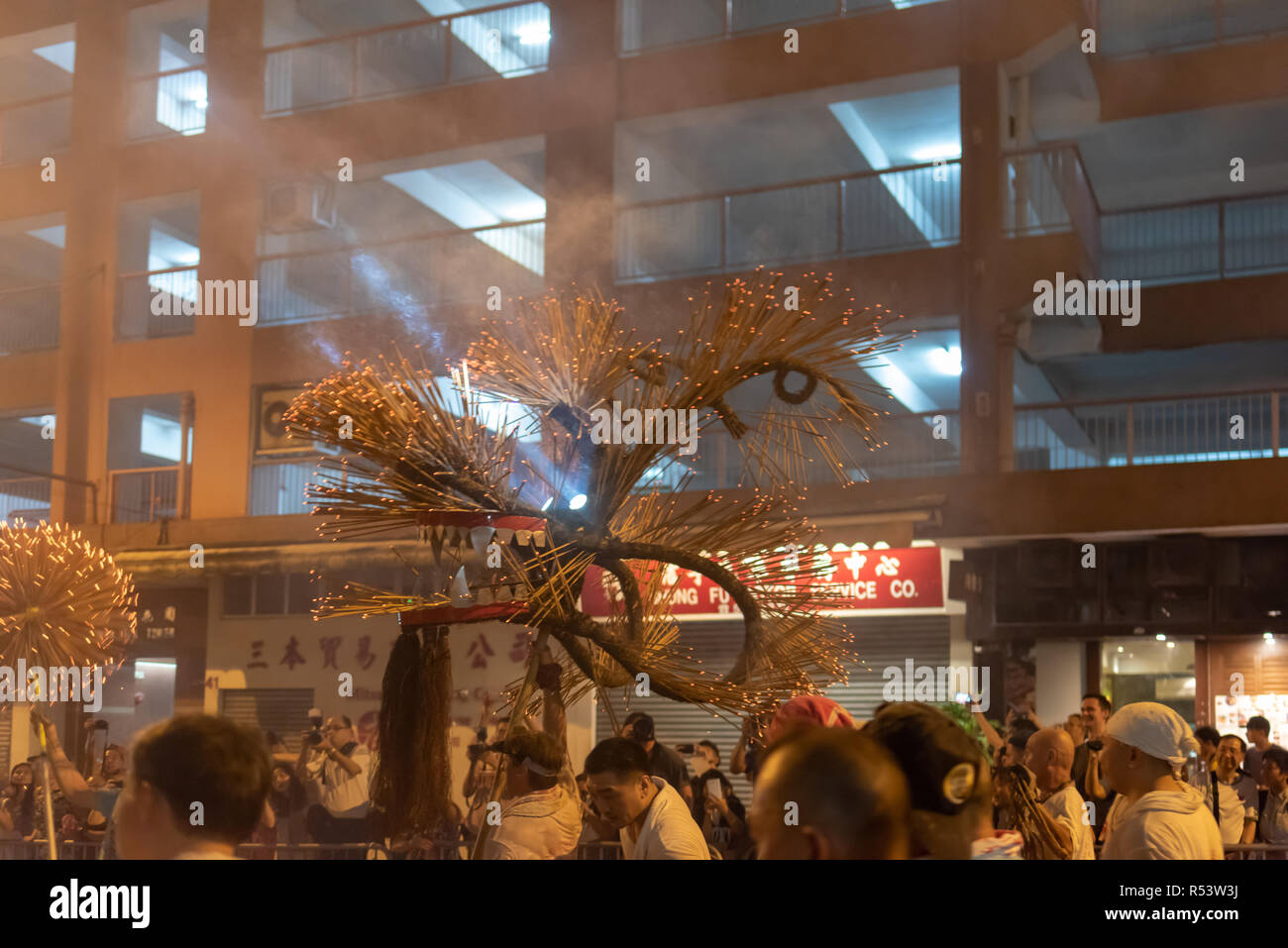 Oktober 3, 2017, Hongkong: der China Liste des immateriellen Kulturerbes im Jahr 2011 eingeschrieben, die Tai Hang Fire Dragon Tanz begann im Jahr 1880 ein Stockfoto
