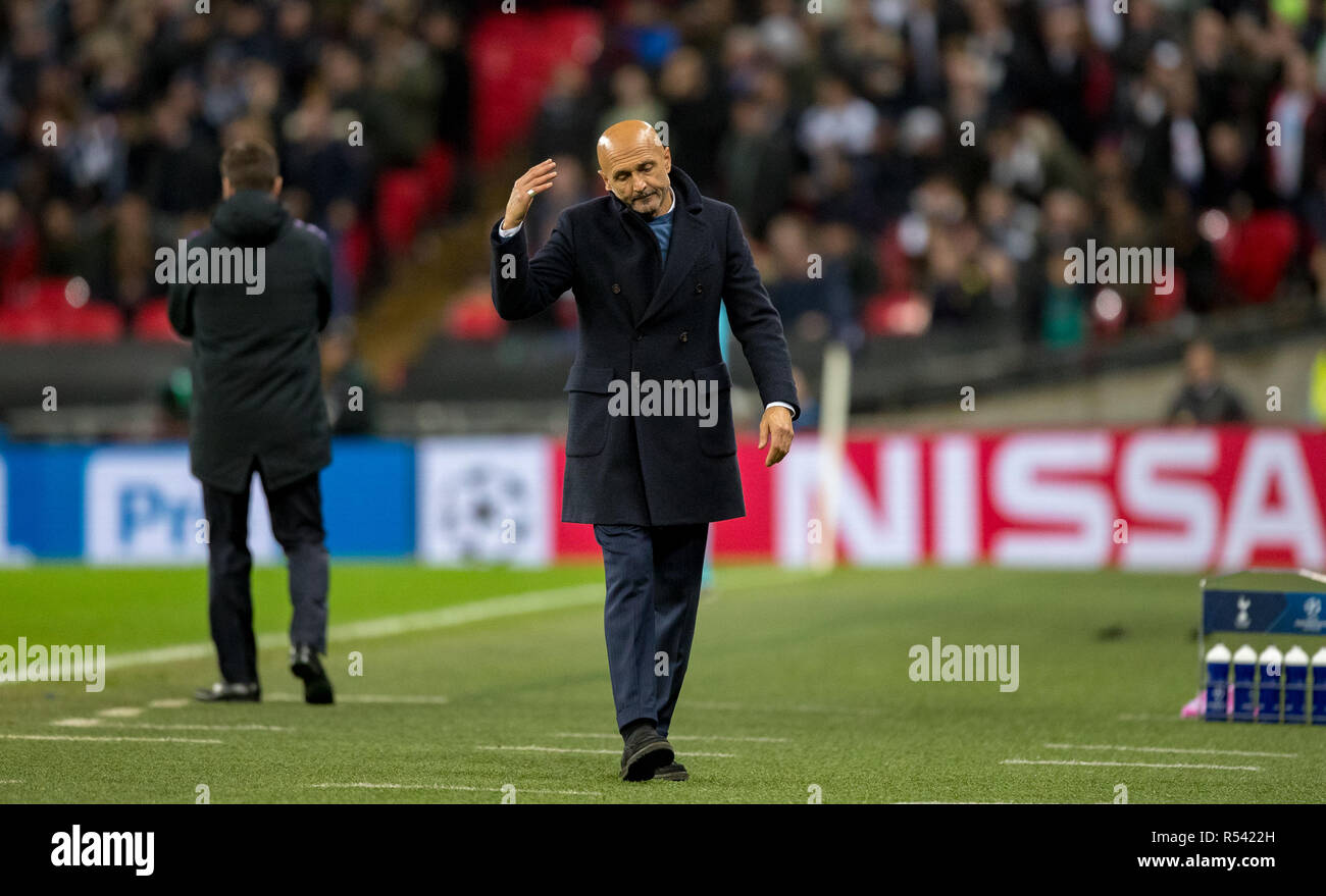 London, Großbritannien. 28. November 2018. Internazionale (Inter Mailand) Manager Luciano Spalletti während der UEFA Champions League Match zwischen den Tottenham Hotspur und Internazionale im Wembley Stadion, London, England am 28. November 2018. Foto von Andy Rowland. Credit: Andrew Rowland/Alamy leben Nachrichten Stockfoto