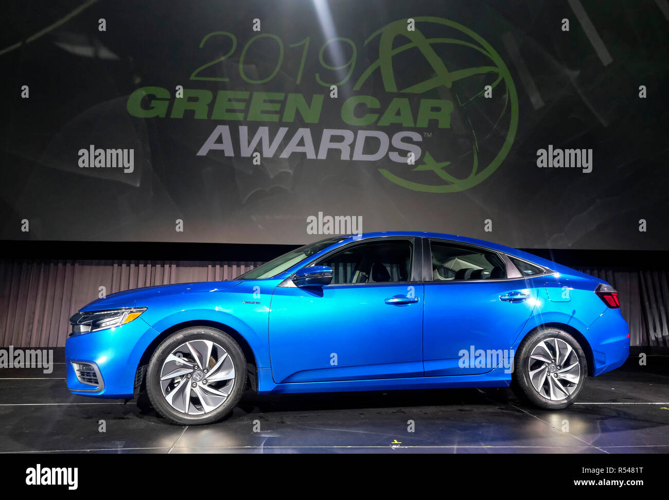 Los Angeles, USA. 29 Nov, 2018. Der Honda Insight wird angezeigt, nachdem Sie es als Sieger von 2019 Green Car Award auf der Los Angeles Auto Show angekündigt wurde, in Los Angeles, USA, Nov. 29, 2018. Credit: Zhao Hanrong/Xinhua/Alamy leben Nachrichten Stockfoto