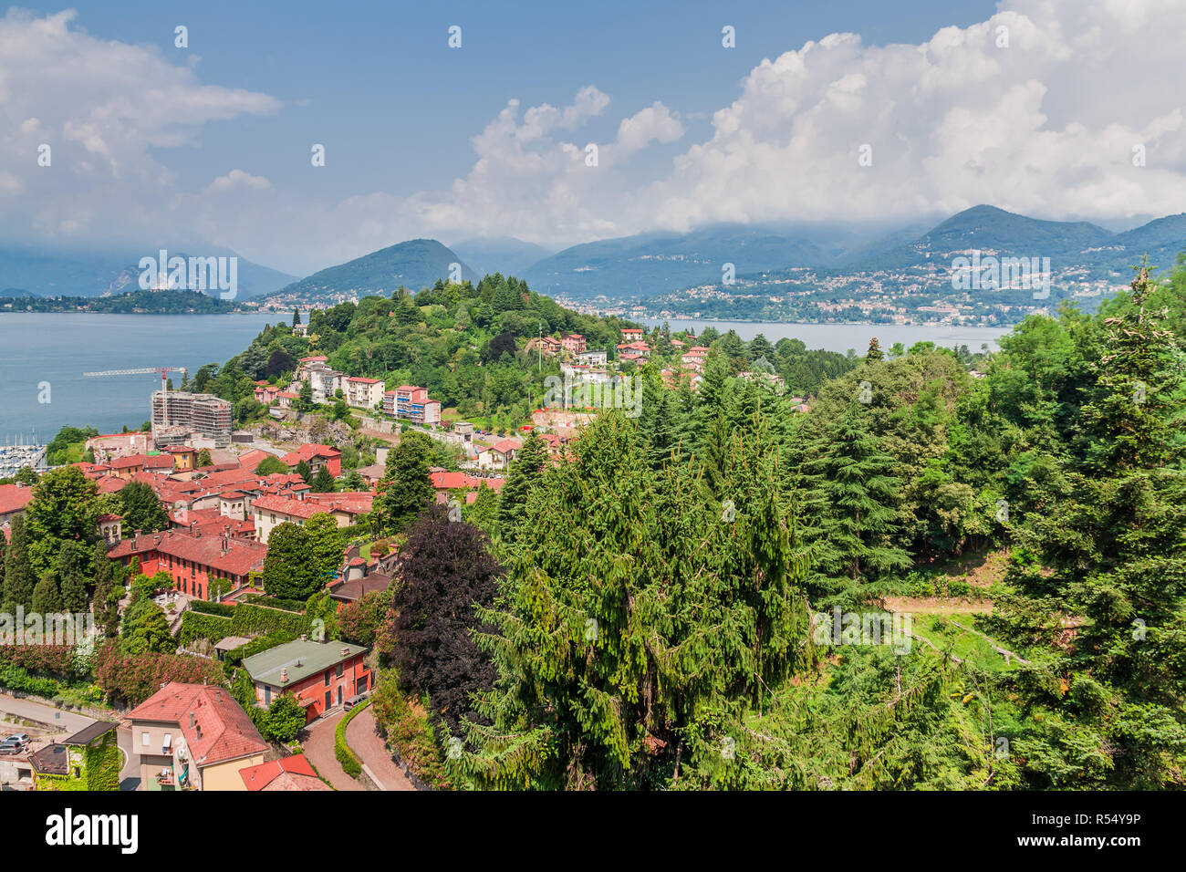 Laveno mombello Fotos und Bildmaterial in hoher Auflösung Alamy