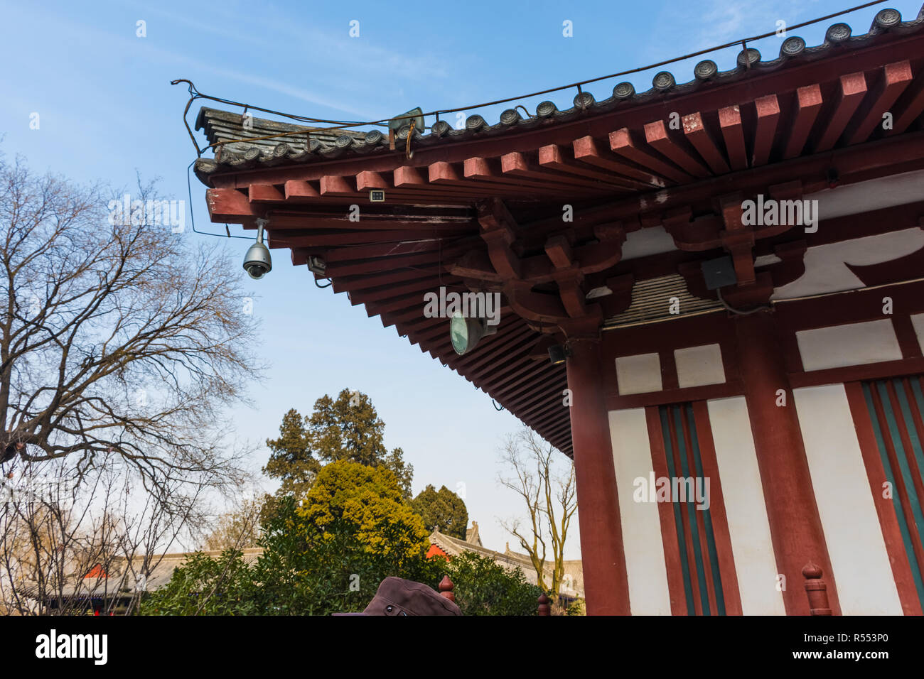 HUAQING, China, 25. Dezember 2017: Schöne chinesische traditionelle Architektur in Huaqing Palace Stockfoto