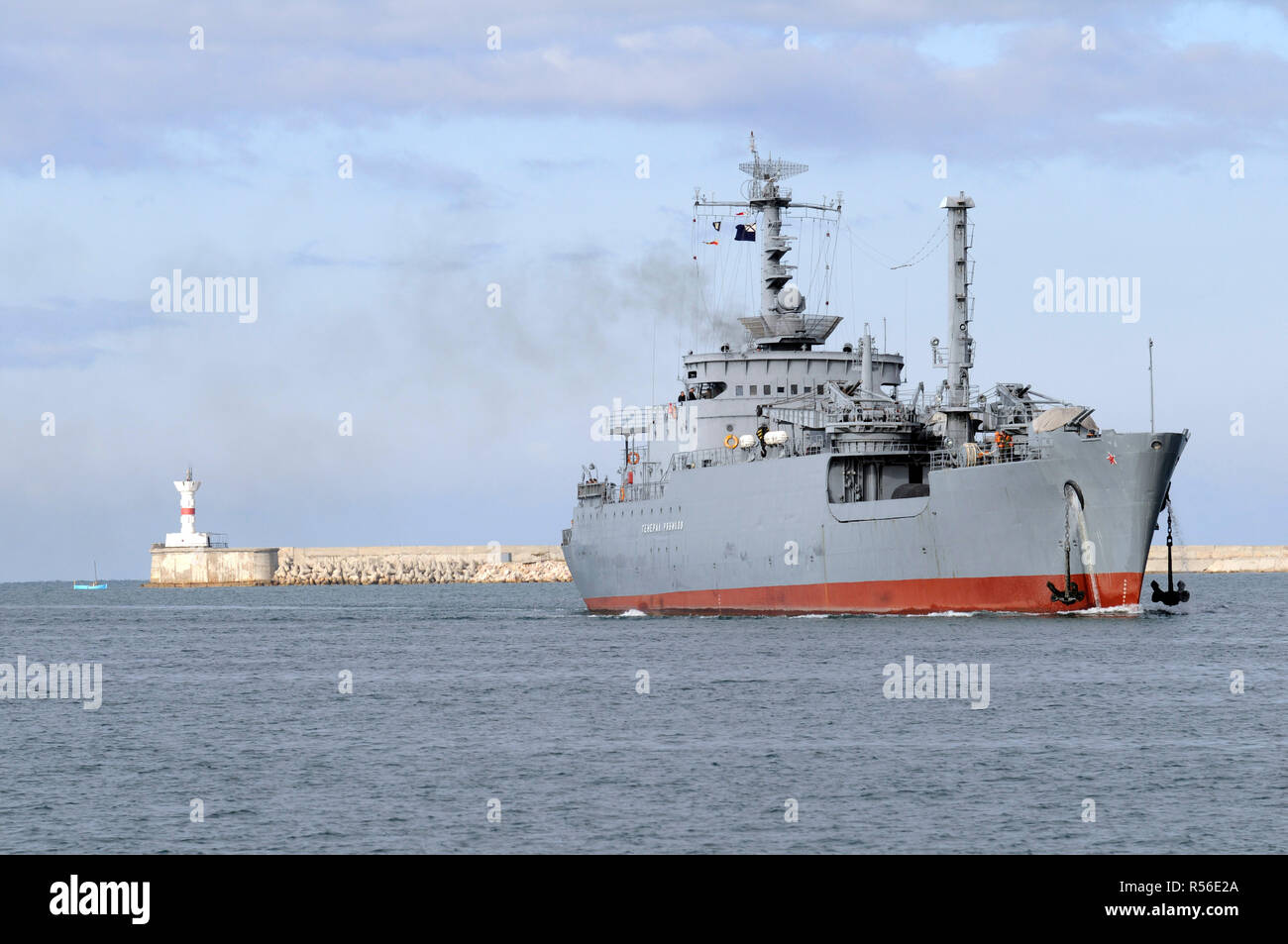 November 2008, Sewastopol, Krim: ein Russisches Kriegsschiff aus dem Schwarzen Meer Flotte im Hafen von Sewastopol. Navires de guerre Russes dans le Port de Sebastopol de Crimée. *** Frankreich/KEINE VERKÄUFE IN DEN FRANZÖSISCHEN MEDIEN *** Stockfoto