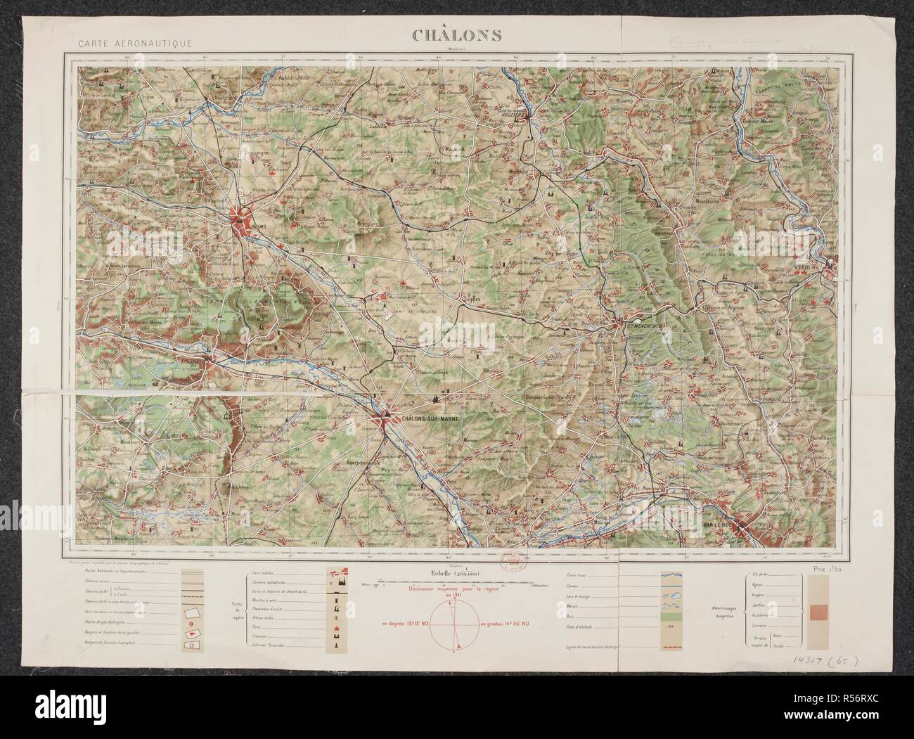 Eine Karte, die ein Gebiet von Frankreich: ChÃ¢Lons-en-Champagne. Carte aeÌronautique [de la France]. EÌchelle 1:200.000. Paris, 1911. 660 x 425 mm.; Maßstab 1:200 000. Quelle: Maps.14317. (65). Stockfoto