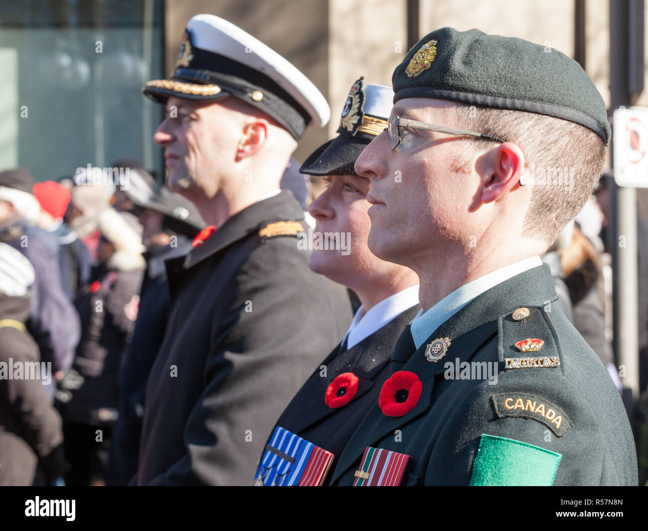 Canada Army Female Stockfotos Und Bilder Kaufen Alamy