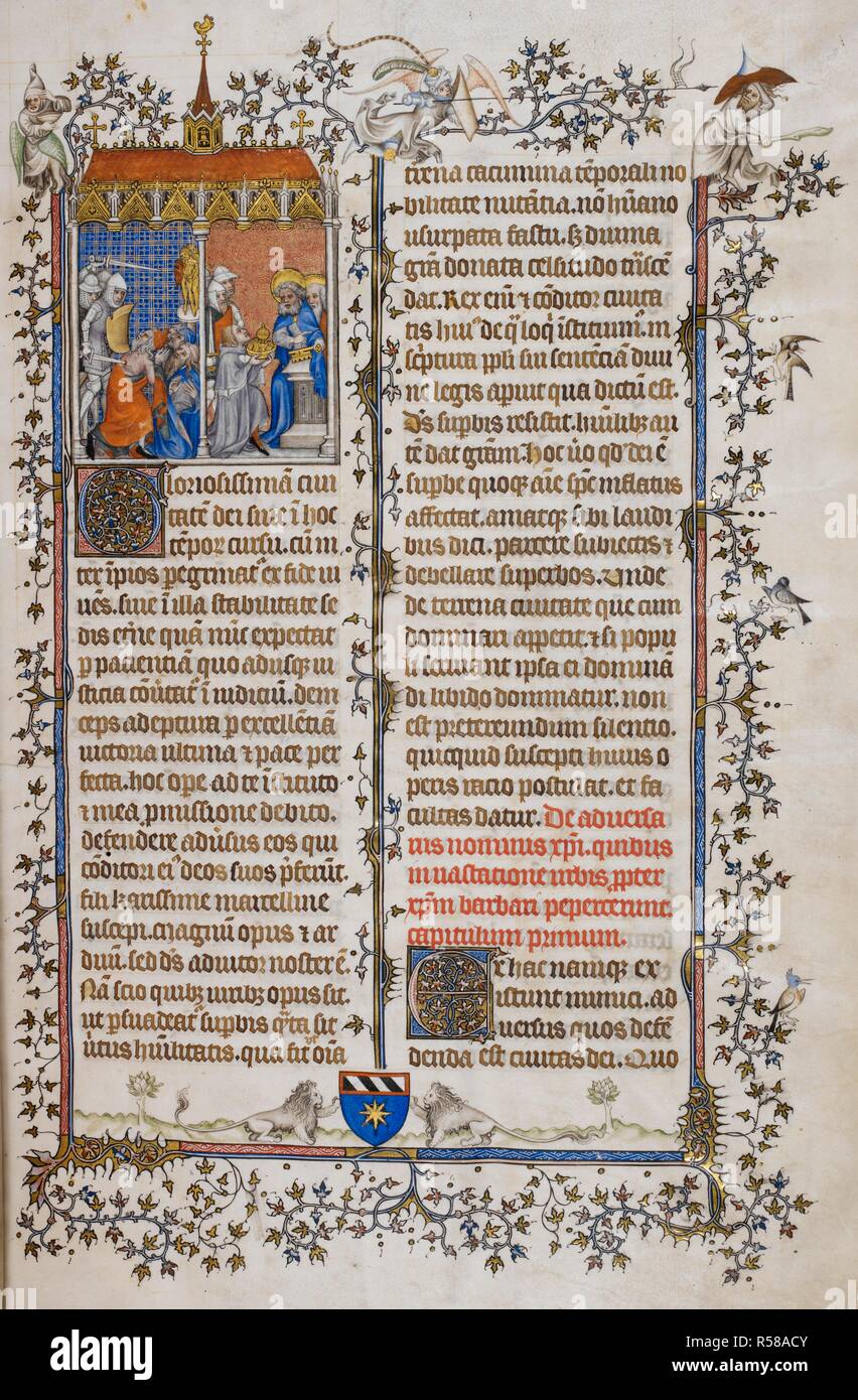 Schlachtung von Christen und Präsentation von Geschenken nach St. Peter. Text, beginnend mit 'G'. Grenzen mit Foliate Dekoration, einschließlich Vögel und Zahlen; am Fuß, ein Wappen zwischen zwei Löwen. De Civitate Dei. Frankreich, Anfang des 15. Jahrhunderts. Quelle: Hinzufügen. 15244, f 3. Sprache: Latein. Autor: Augustinus von Hippo, St. Stockfoto