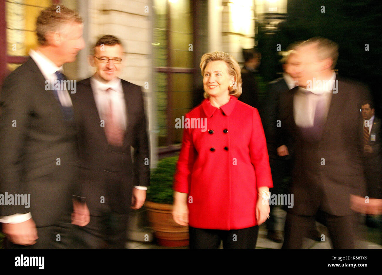 2009 - US-Außenministerin Hillary Rodham Clinton trifft sich mit belgischen Beamten in Val Duchesse in Brüssel Stockfoto