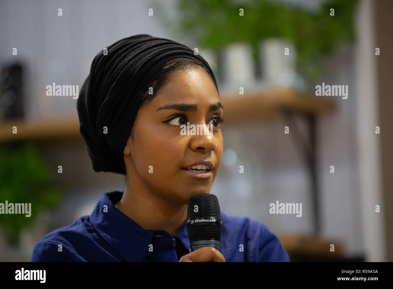 Birmingham, Großbritannien. 30 Nov, 2018. Nadiya Hussain auf der BBC-gutes Essen Bühne sprechen über ihre Familie und Rezepte und Weihnachten Credit: Steven roe/Alamy leben Nachrichten Stockfoto