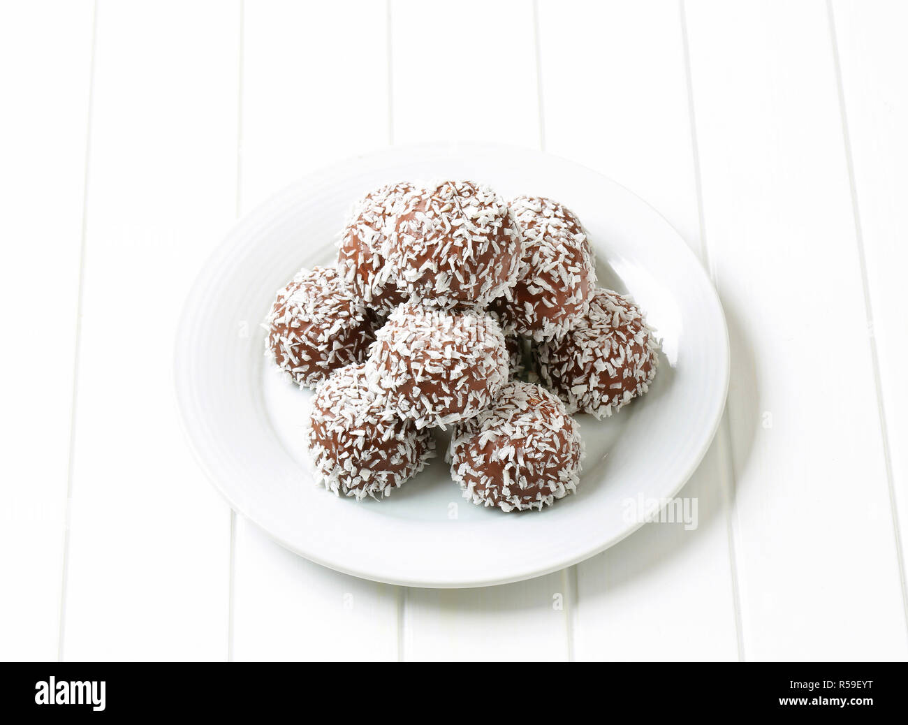 Schoko-Kokos-Kugeln Stockfoto