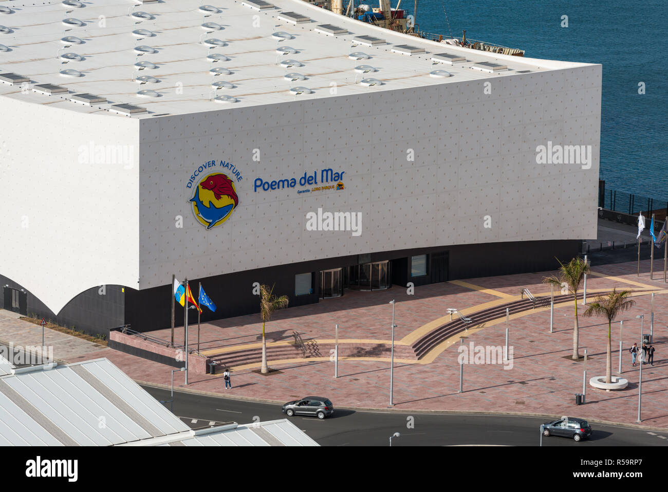 Luftbild von Aquarium Acuario Poema del Mar in Las Palmas de Gran Canaria, der Haupteingang des Gebäudes und dessen Logo Stockfoto