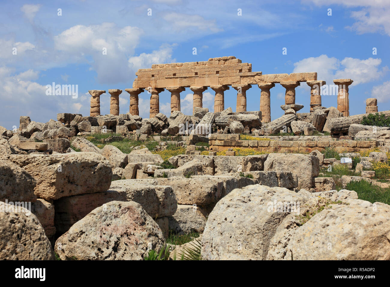 Bleibt der griechischen Tempel, archäologische Ausgrabungsstätte, Selinunte, Sizilien, Italien Stockfoto