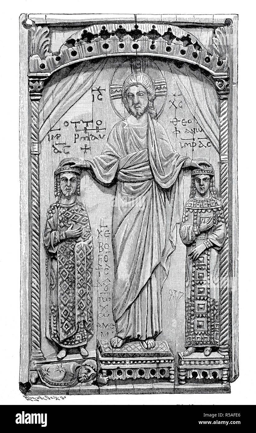 Otto II. und seine Frau Theophano sind von Christus, elfenbeinschnitzerei auf ein Feld, das Reliquiar gesegnet, im Hotel Cluny in Paris, 1880 Stockfoto