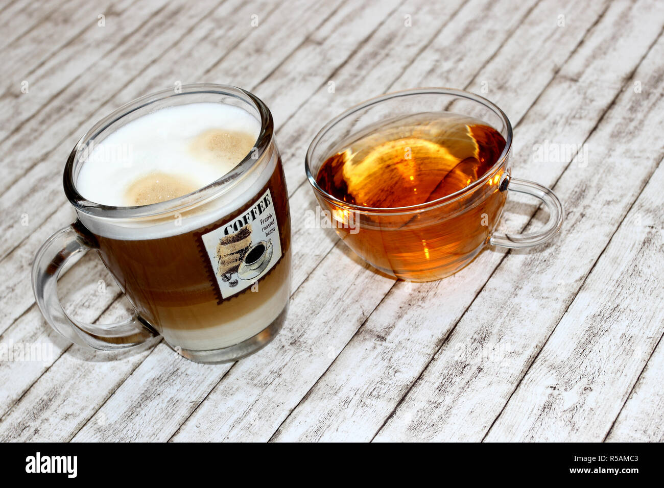 Heißes Getränk Kaffee Latte u. Tee Stockfoto