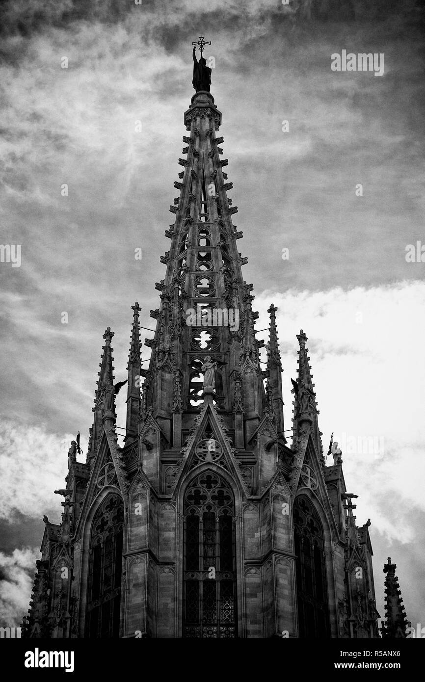 Turm von La Kathedrale, Barcelona Stockfoto