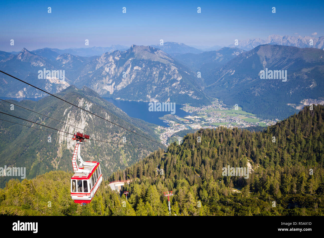 Der Feuerkogel Seilbahn, Ebensee, Traunsee, Salzkammergut, Oberösterreich, Österreich Stockfoto