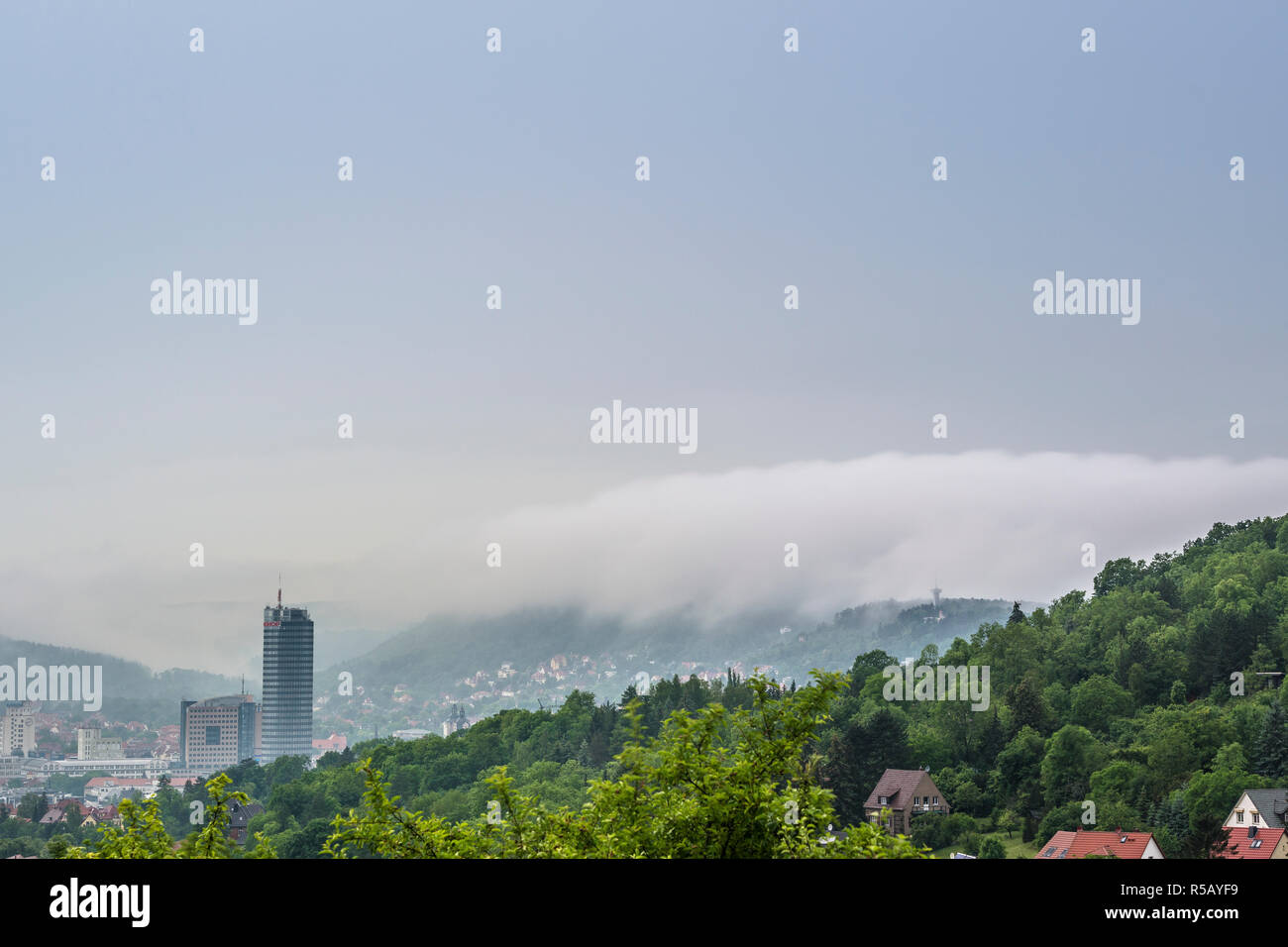 Morgen Nebel über Jena, Thüringen, Deutschland Stockfoto