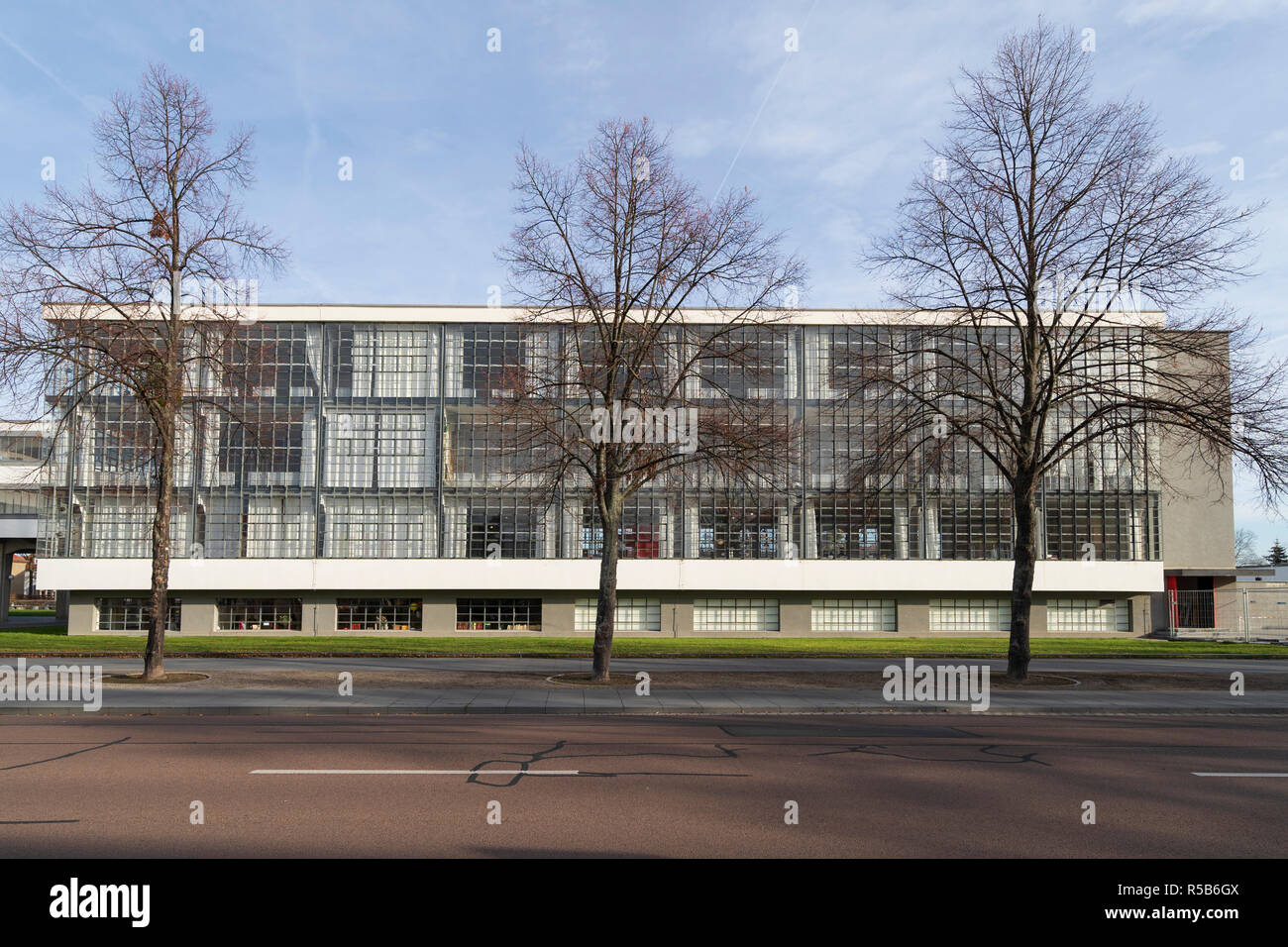 Bauhaus Architektur an der Schule für Gestaltung in Dessau, Deutschland Stockfoto