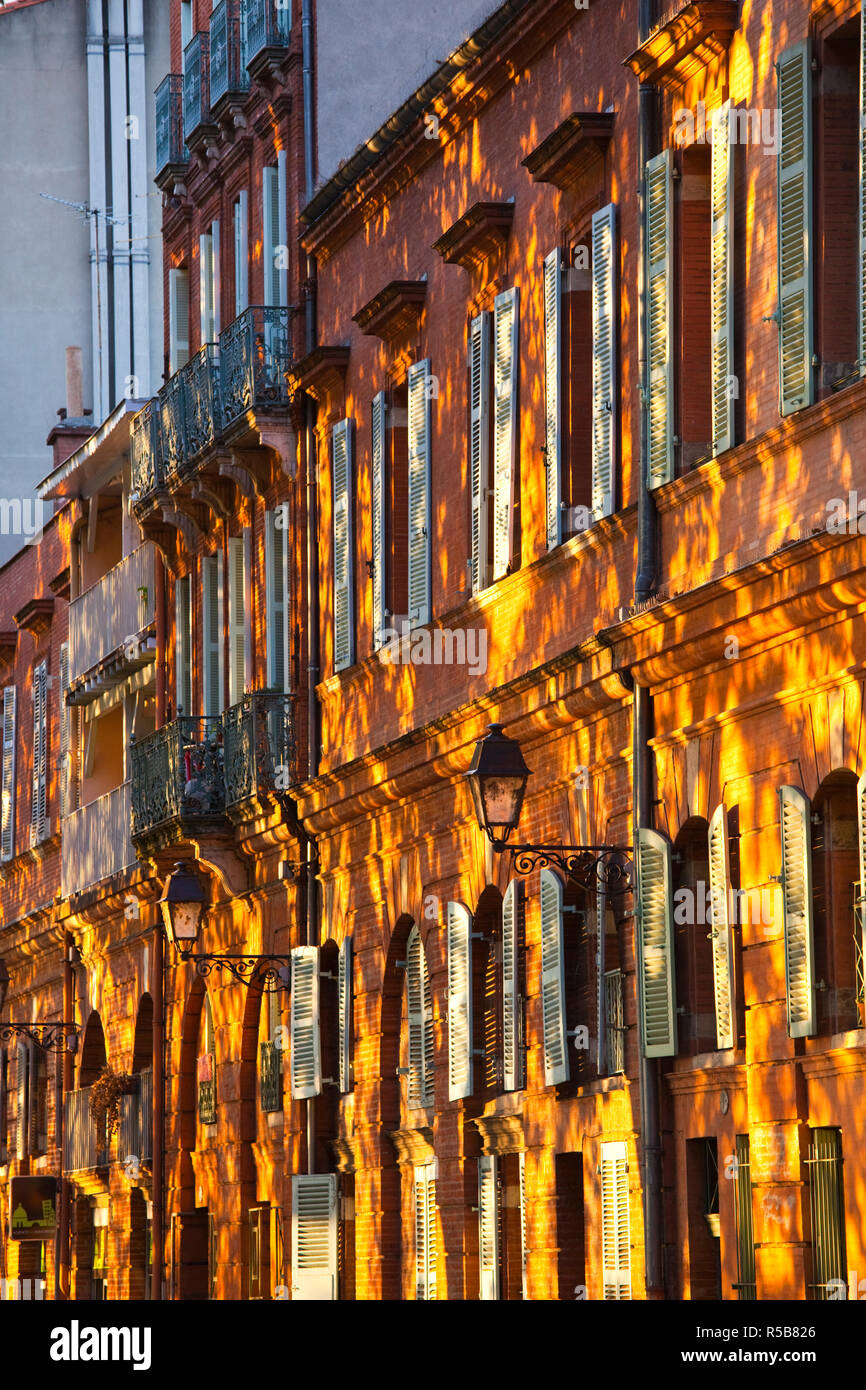 Quai lucien lombard Fotos und Bildmaterial in hoher Auflösung Alamy