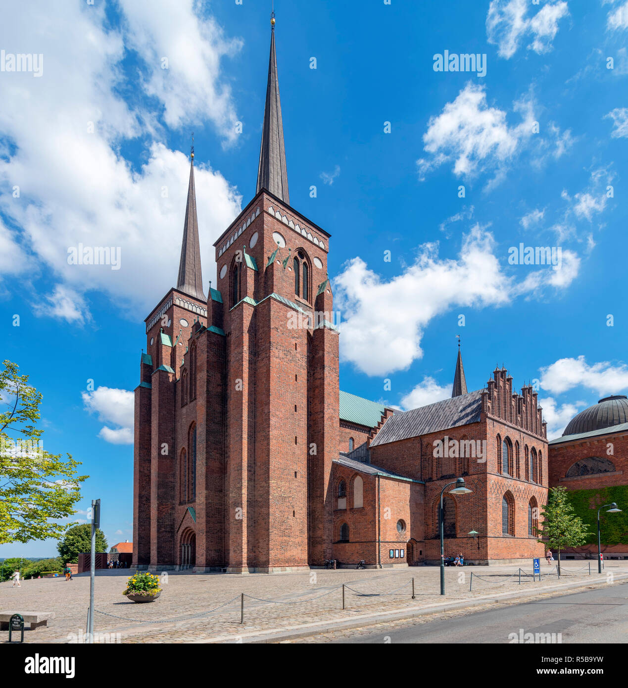Die Kathedrale von Roskilde (Roskilde Domkirke) in der historischen
