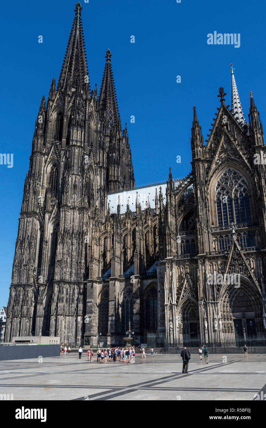 Köln, Deutschland. Dom Fassade, Südseite. Stockfoto