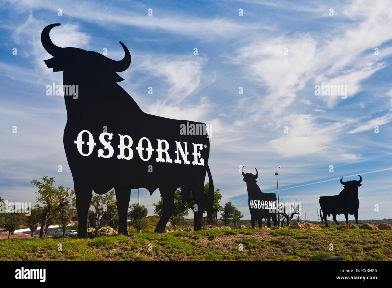 Spanien, Andalusien, Provinz Cadiz, Sherry-Dreieck, El Puerto De Santa Maria, Welt berühmten Bull Symbole von der Bodegas Osborne, Sherry-Produzenten Stockfoto