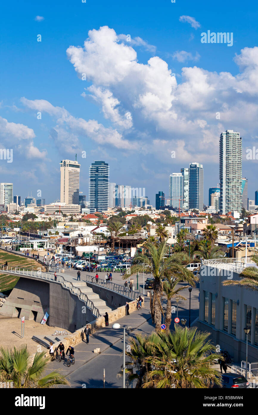 Israel, Tel Aviv, Jaffa, Blick auf Strand und dem Stadtzentrum von Gebäuden Stockfoto