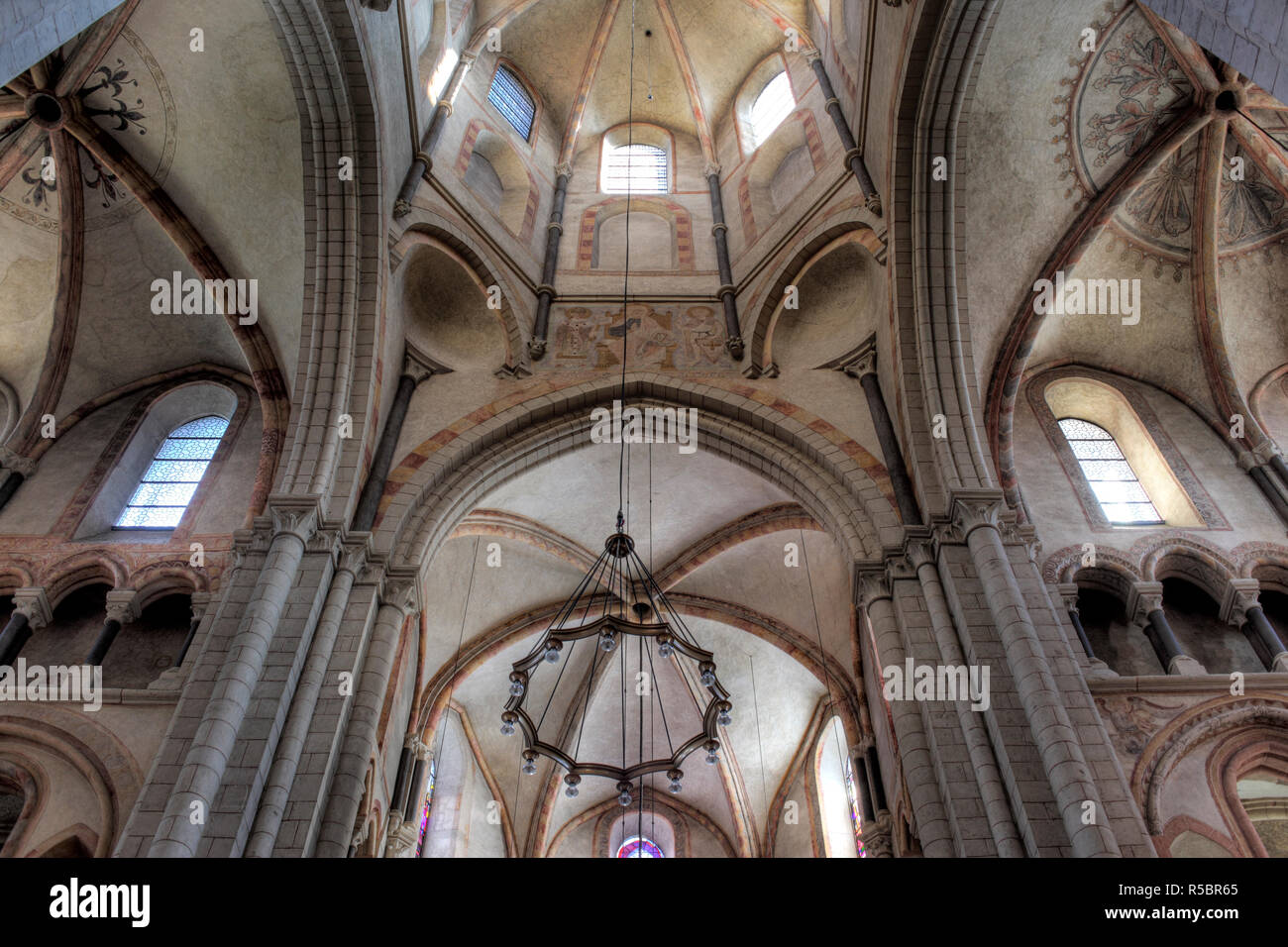 Innenraum der St.-Georgs Kathedrale, Limburg ein der Lahn, Hessen, Deutschland Stockfoto