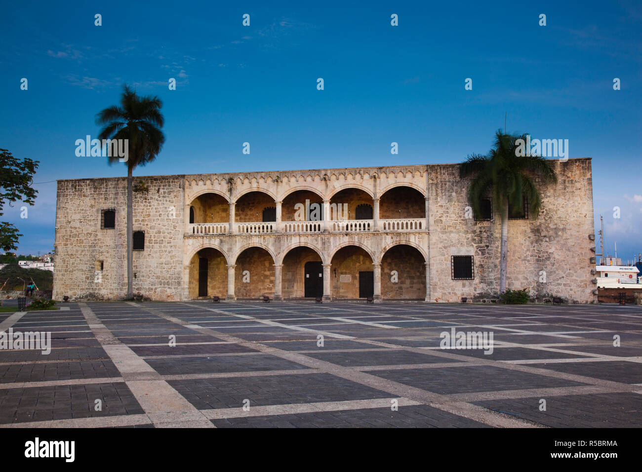 Dominikanische Republik, Santo Domingo, Zona Colonial, Plaza Espana, Museo Alcazar de Colon, Museum Zitadelle von Kolumbus, einmalige Residenz von Diego Columbus, Sohn von Christopher Columbus Stockfoto