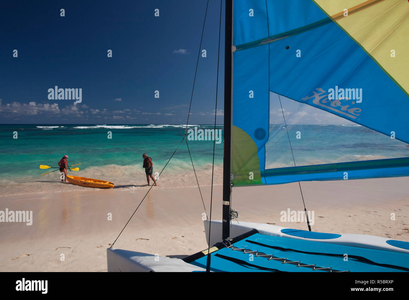 Bavaro, Dominikanische Republik, Punta Cana Region Bavaro Strand, Boote Stockfoto