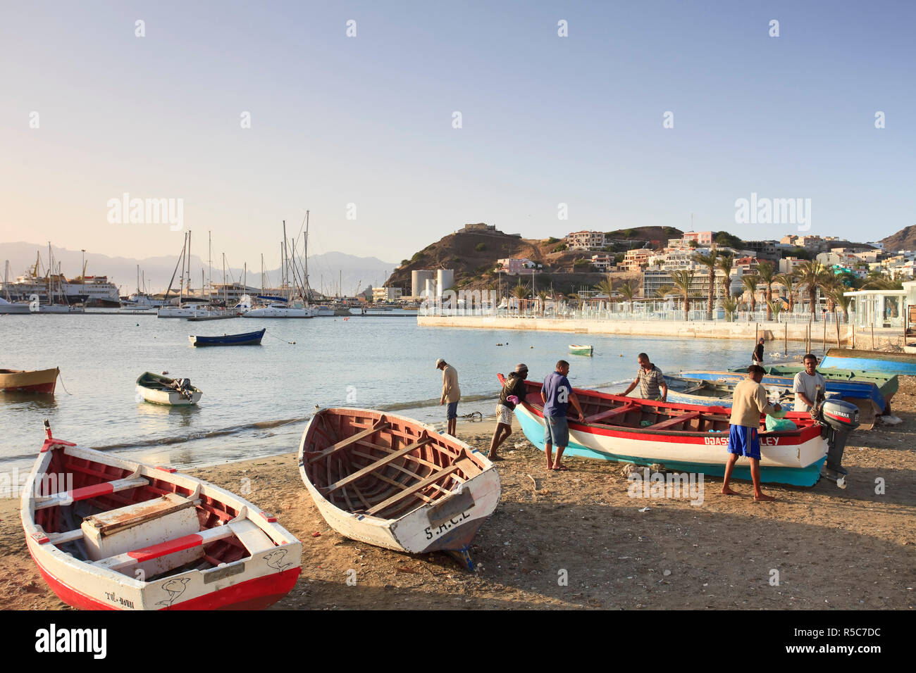 Kap Verde, Sao Vicente, Mindelo, koloniale Architektur am Wasser Stockfoto