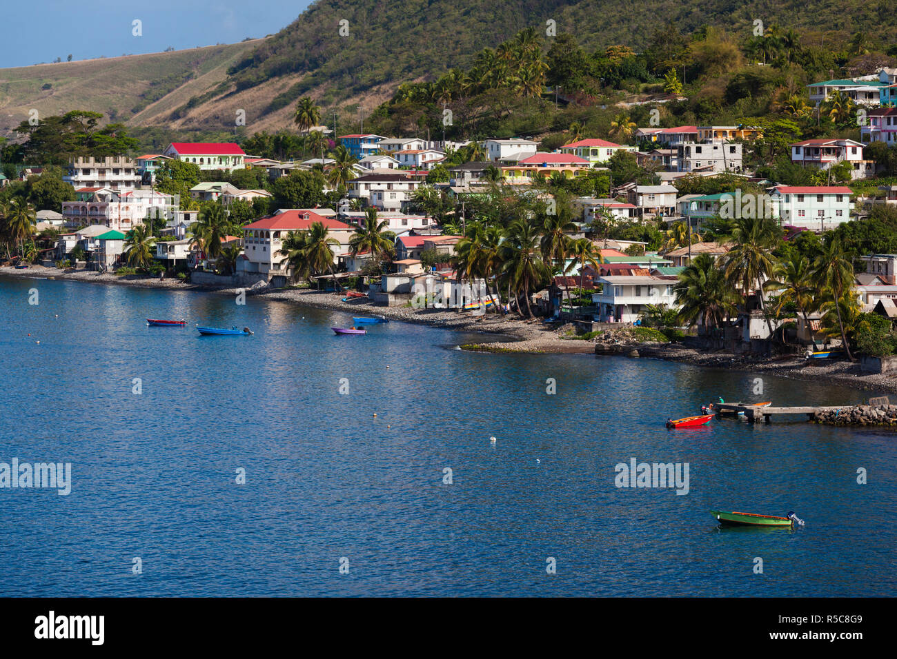 Dominica, Mahaut, Blick auf die Stadt. Stockfoto