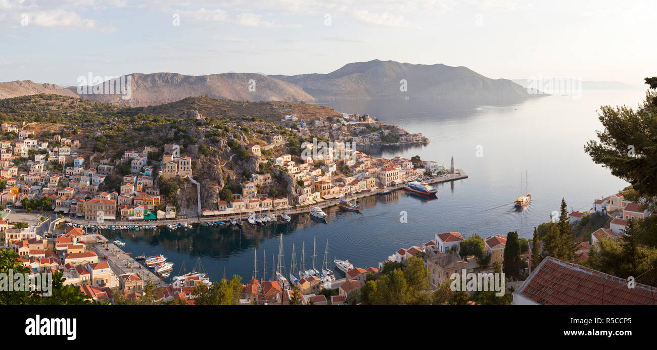 Symi Stadt, Insel Symi, Dodekanes, Griechenland Stockfoto