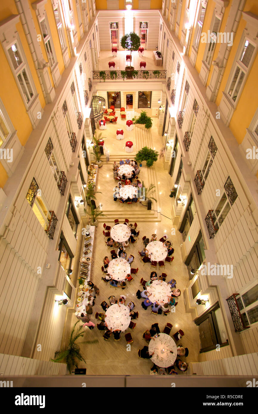 Innenraum der Corinthia Hotel, Budapest, Ungarn Stockfoto