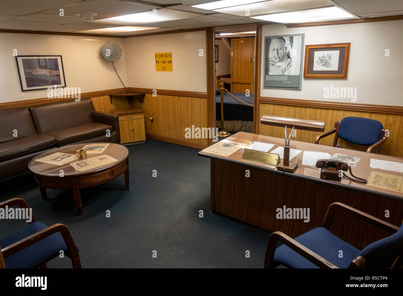 Offiziere stateroom, USS Midway Museum, San Diego, California, United States. Stockfoto