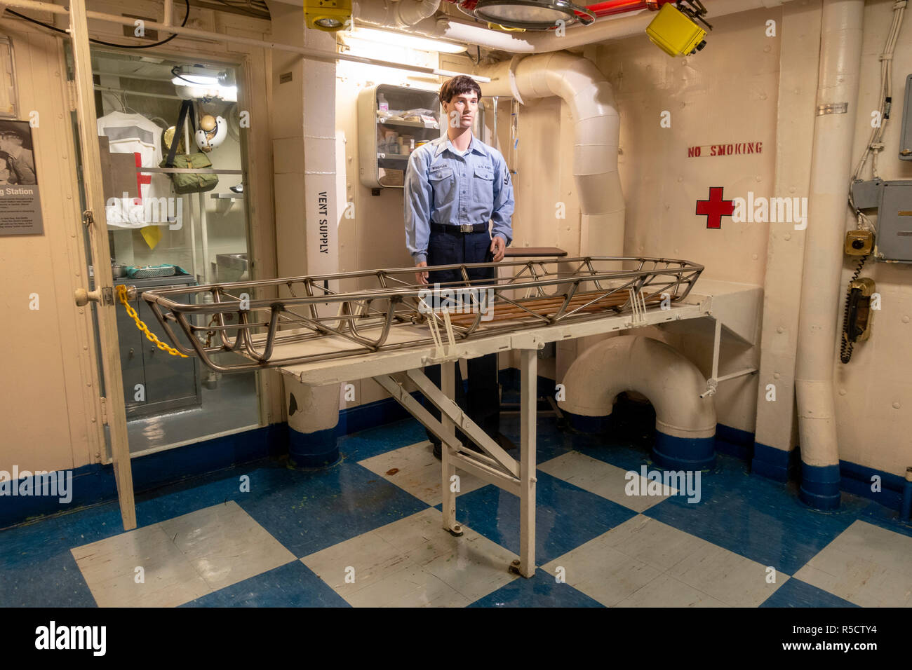 Schlacht dressing Station, USS Midway Museum, San Diego, California, United States. Stockfoto