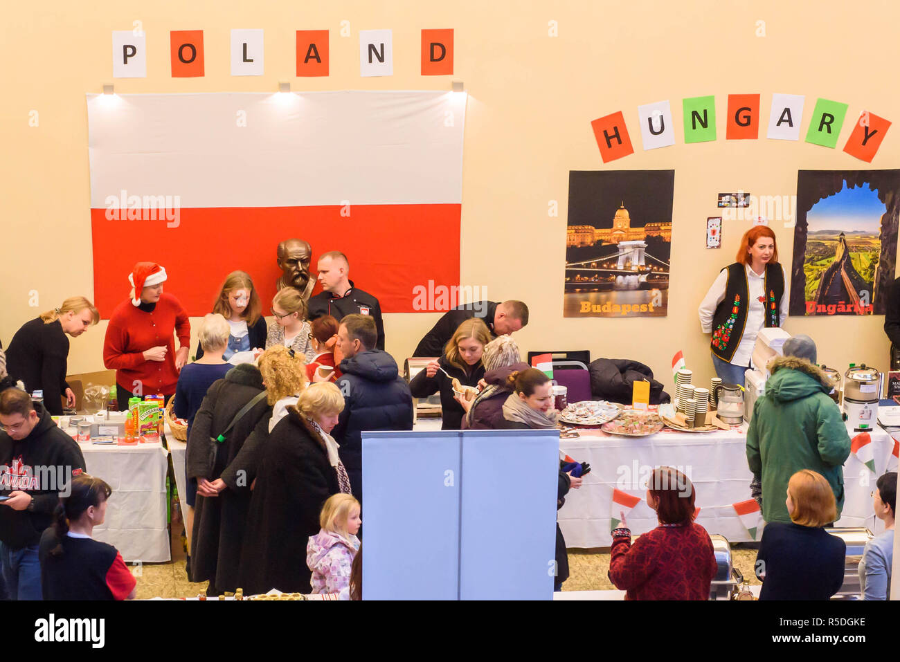 Frauentag in polen. Noch „ein bissl was zu tun“: Viele Willkommen in Polschland!: Polinnen und Deutsche ˗ Das sind
