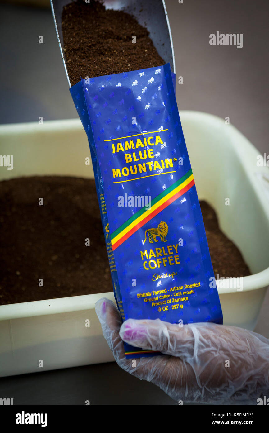 Blue Mountain Coffee Jamaica Stockfotos Und Bilder Kaufen Alamy