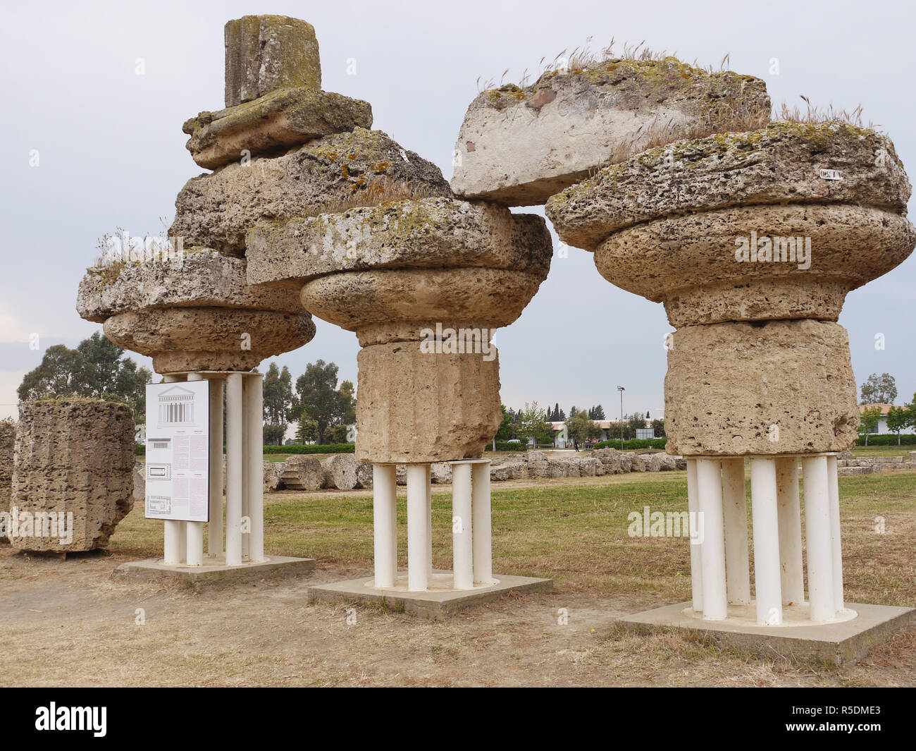 Tempel der Hera in der Metaponto Archaeological Park, Provinz von Matera, Italien Stockfoto