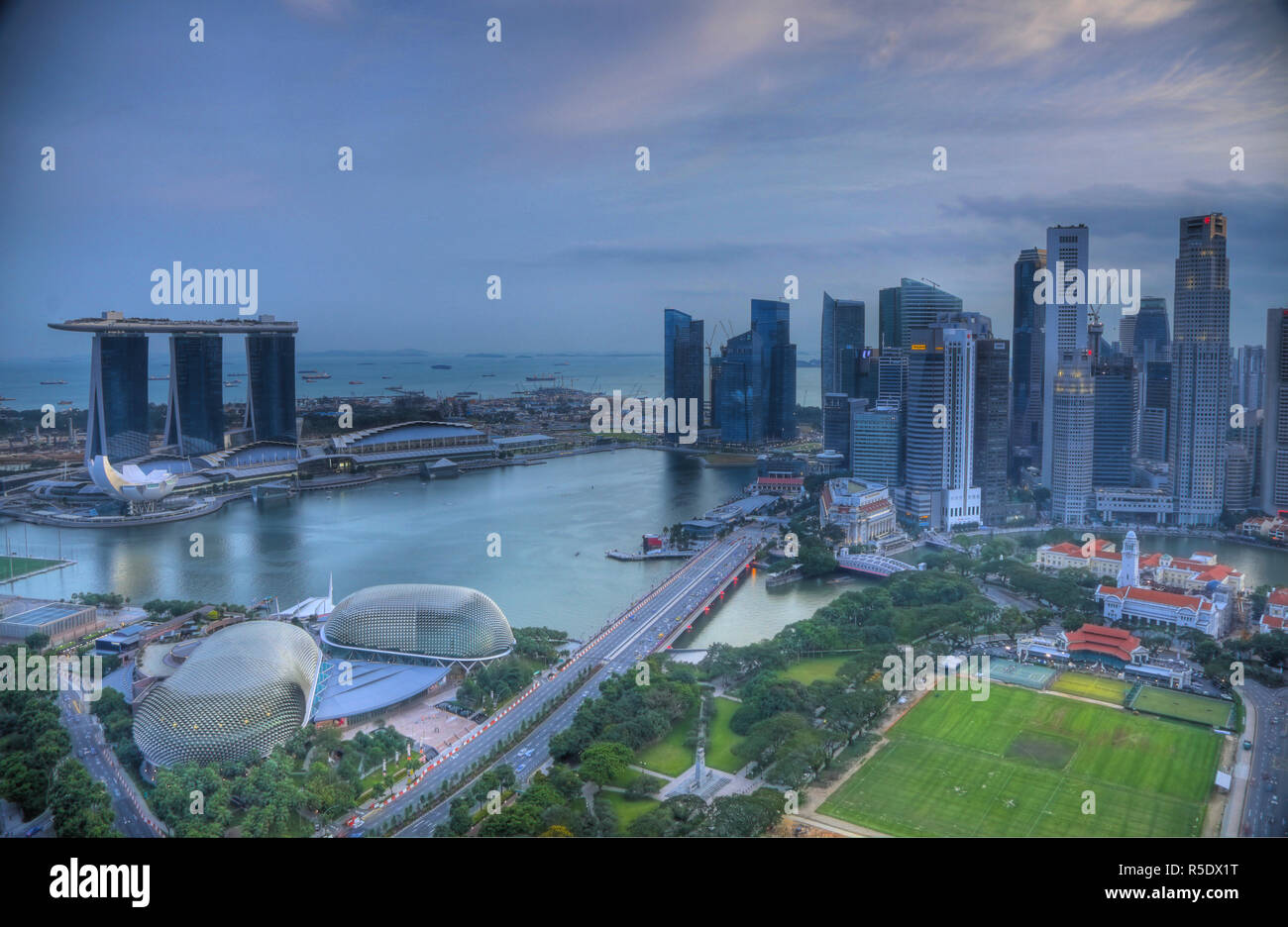 Central Business District and Marina Bay Sands Hotel, Singapur Stockfoto