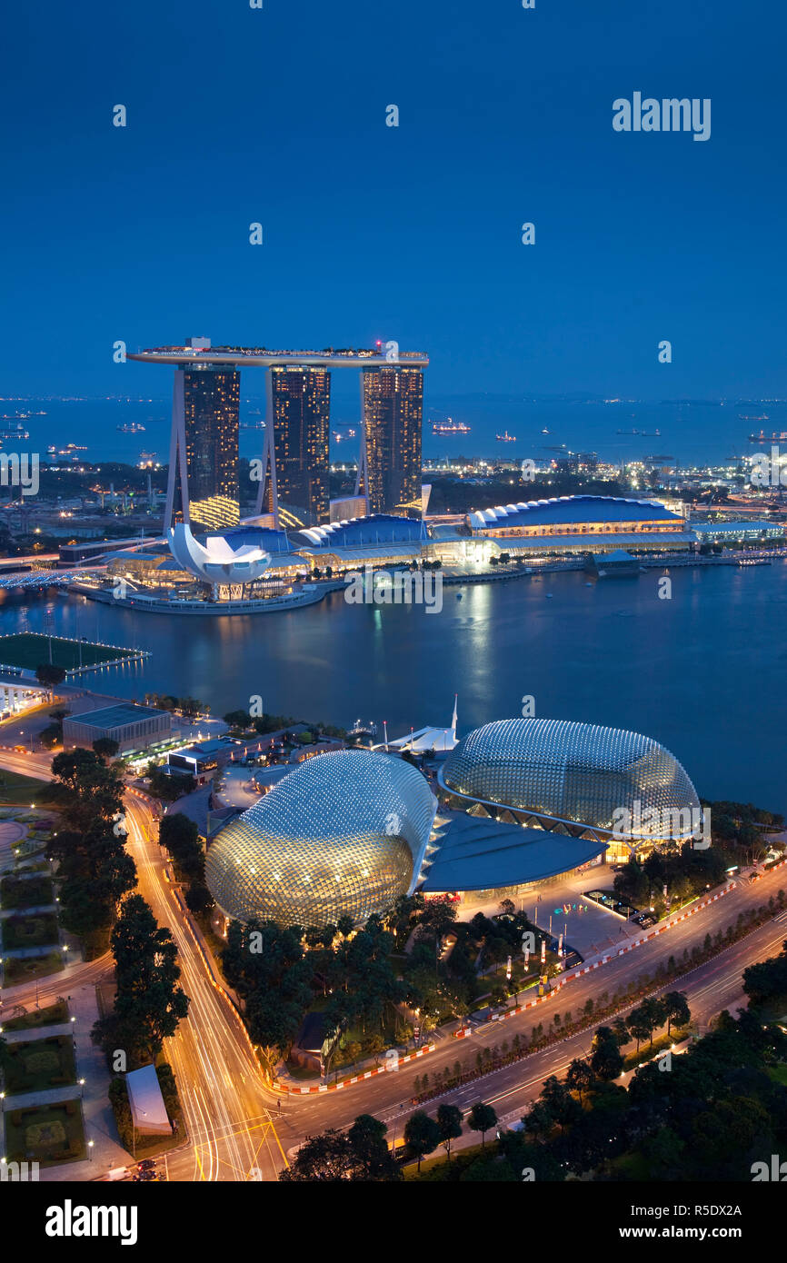 Marina Bay Sands Hotel und Esplanade Theater, Singapur Stockfoto