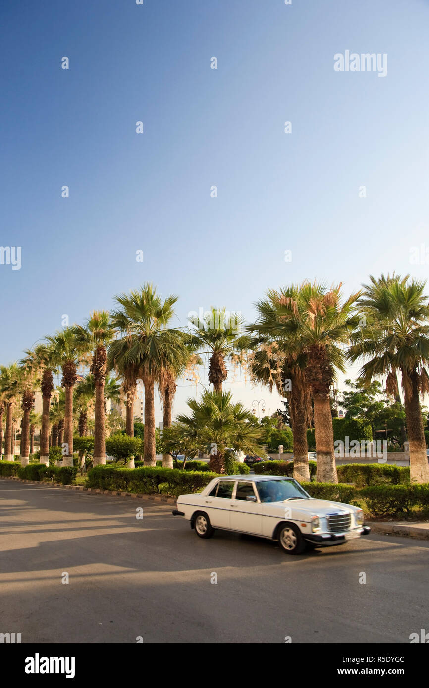 Syrien, Nordküste, Lattakia, Shaati al Azraq Beach Resort (Syriens führende Urlaubsort an der Küste) Stockfoto