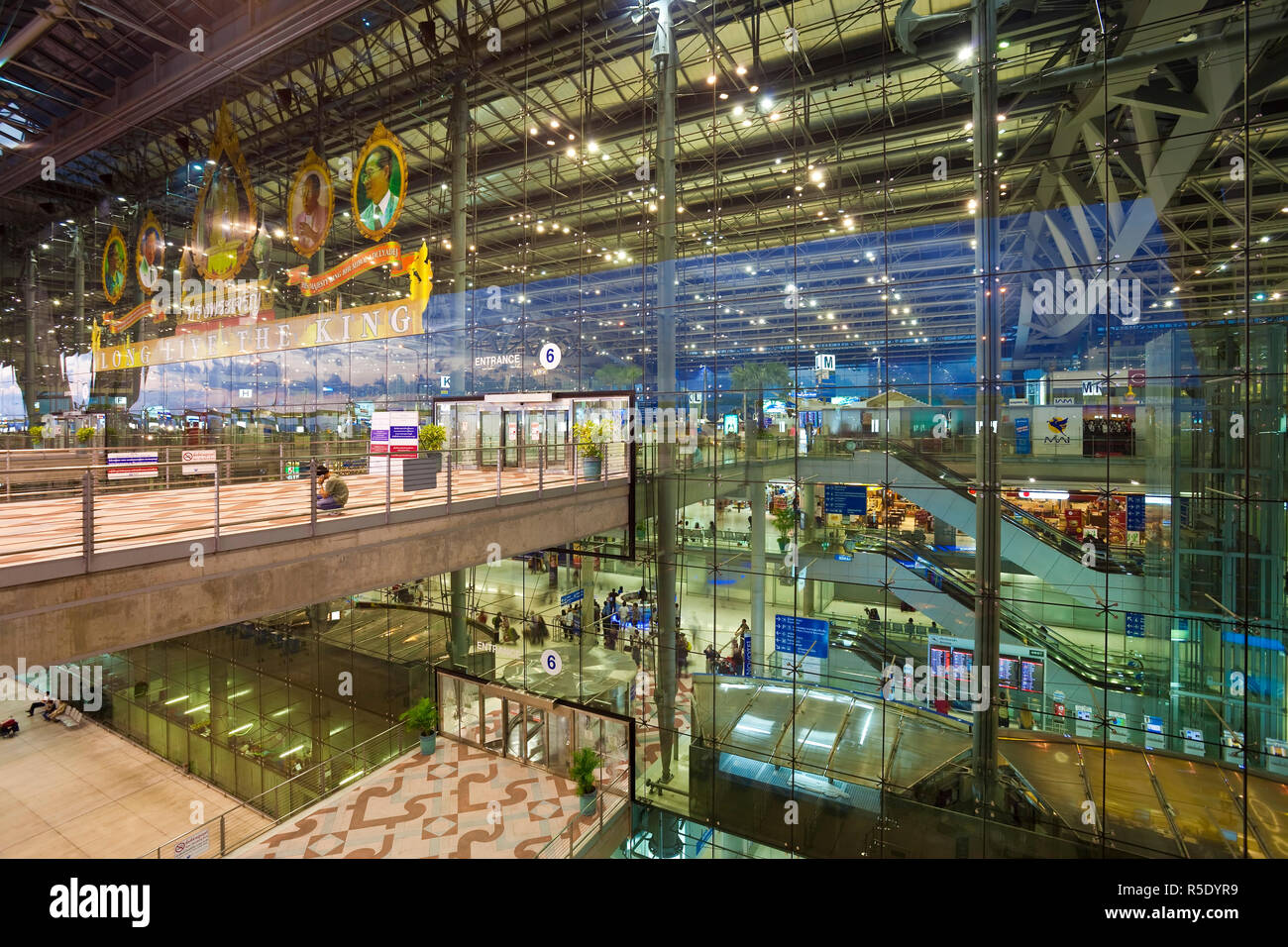 Bangkok Park Nahe Flughafen Suvarnabami www.alamy.de